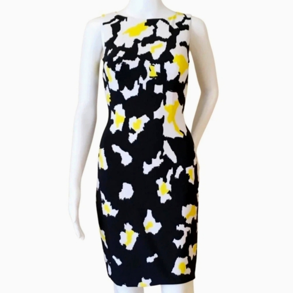 Cache Sheath Dress - Picture 4 of 7